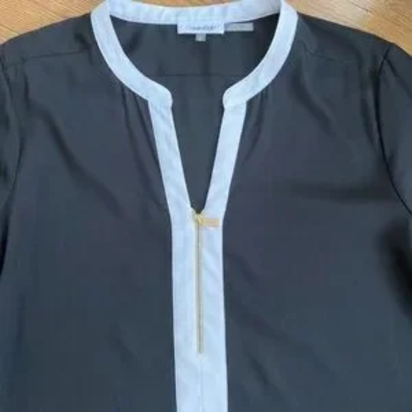 Calvin Klein Two-Tone Black & White Contrast Long Sleeve Half Zip Blouse Size L - Picture 3 of 10